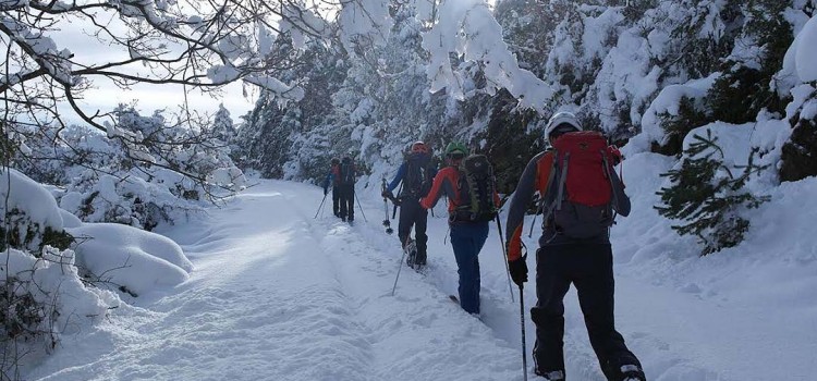 Tournée avec passage des skis autour de Nocito (Sierra de Guara).